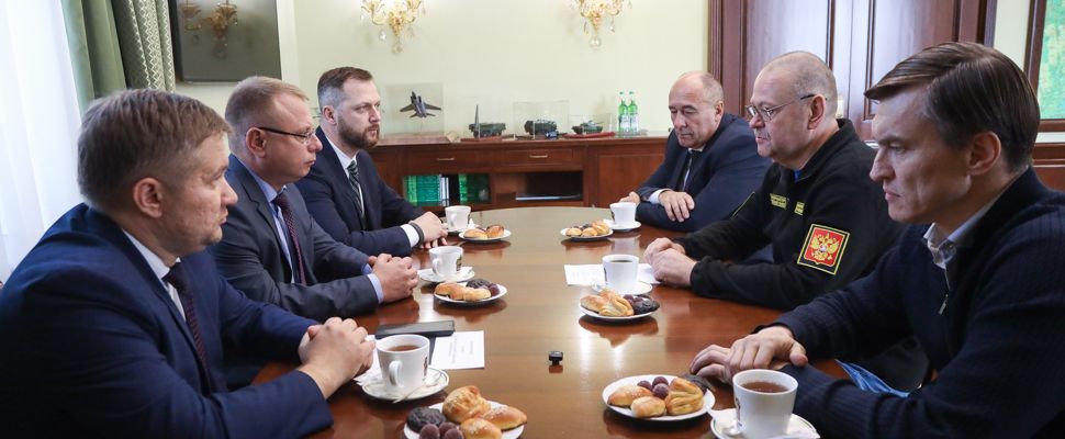 Кандидаты в губернаторы Пензенской области передадут Олегу Мельниченко наказы избирателей