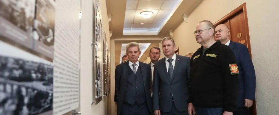 В пензенском правительстве дополнили экспозицию проекта «Земляки»