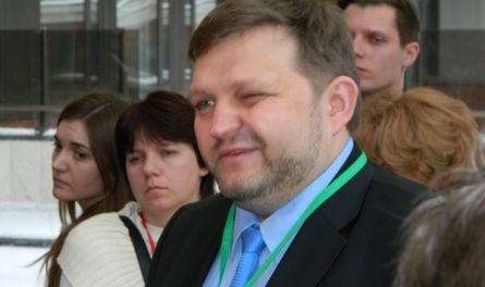 400 тыс. евро для Белых