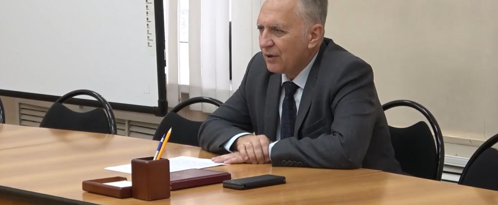 Сергей Златогорский объявил об уходе с поста главы Кузнецка