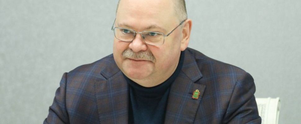 Губернатор Олег Мельниченко рассказал о ходе работ по строительству поликлиники в Кузнецке
