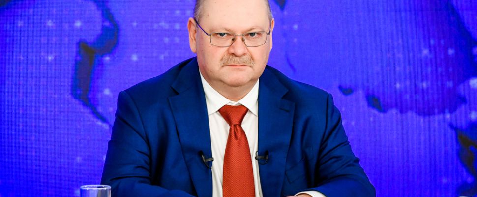 Губернатор Олег Мельниченко сообщил о завершении работ по замене окон поврежденных домов в Тамале