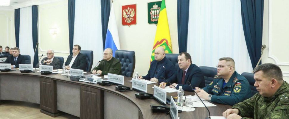 В Пензе устранять коммунальные аварии мешали припаркованные автомобили