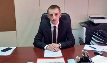 Что общего у нового главврача Стрючкова и экс-министра помимо фамилии?