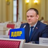 Александр Васильев