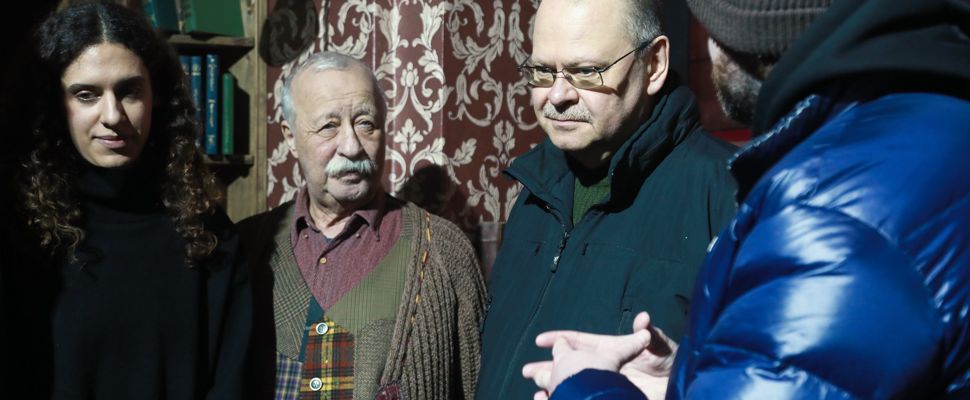 Губернатор Олег Мельниченко побывал на съемочных площадках фильма «Живая книга»