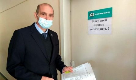Глава города Владимир Мутовкин второй раз привился от коронавируса