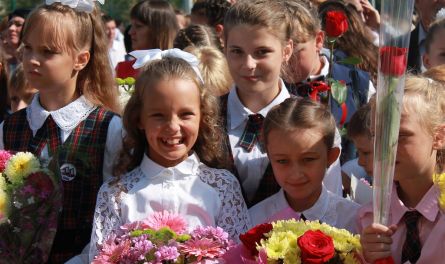Линейки на День знаний пройдут в очном режиме