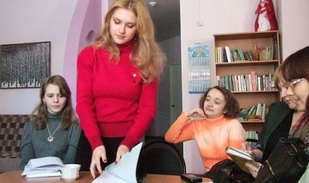 Мгновение шестое. Салон красоты.