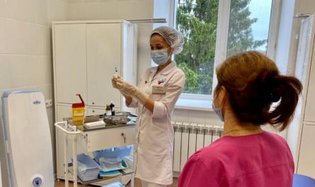 На Куйбышевской железной дороге стартовала прививочная кампания