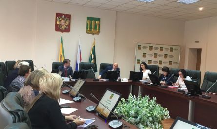 Новый председатель Совета женщин при главе города будет бороться с детскими суицидами