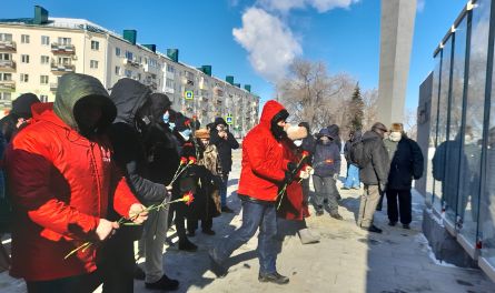 Обошлось без задержаний. Как проходила несогласованная акция пензенских коммунистов. Фото и видео