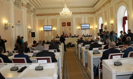 Пензенский парламент отмечает юбилей