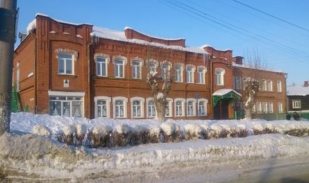 Почему в Пензе ликвидировали школу имени Героя России?