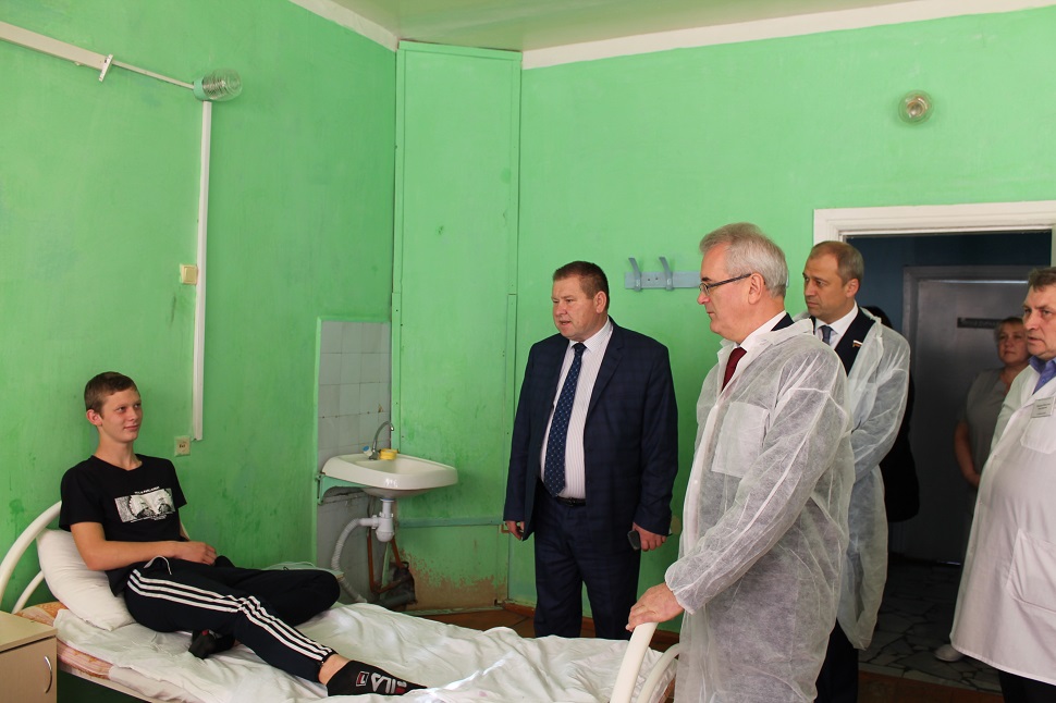 В Лопатинской участковой больнице отремонтируют детскую поликлинику и стационар