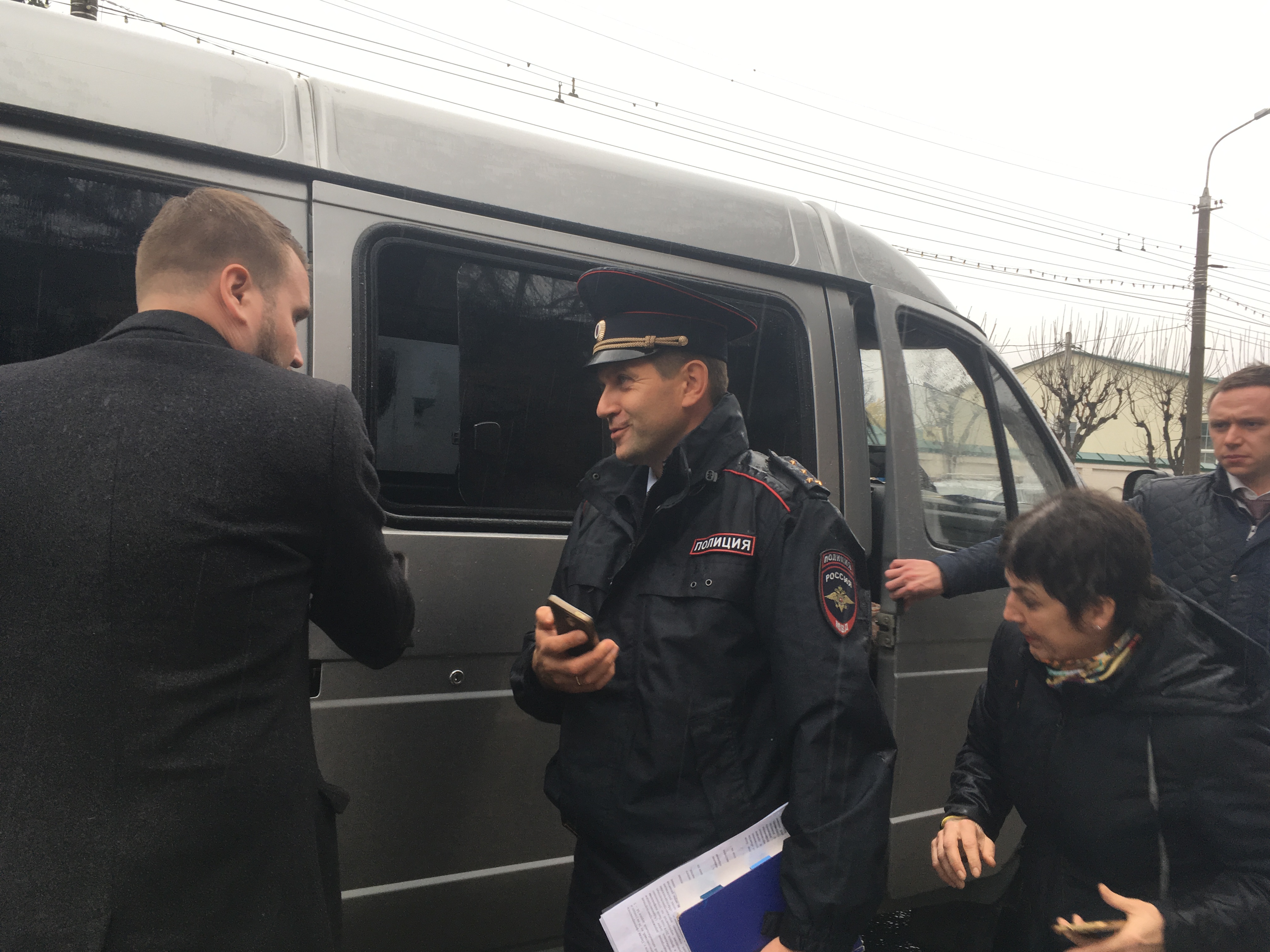 Юрий Ильин призвал автолюбителей искать альтернативные пути движения