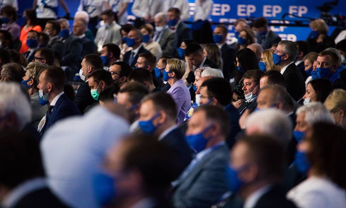 Кто в Пензе потащит сине-белый паровоз
