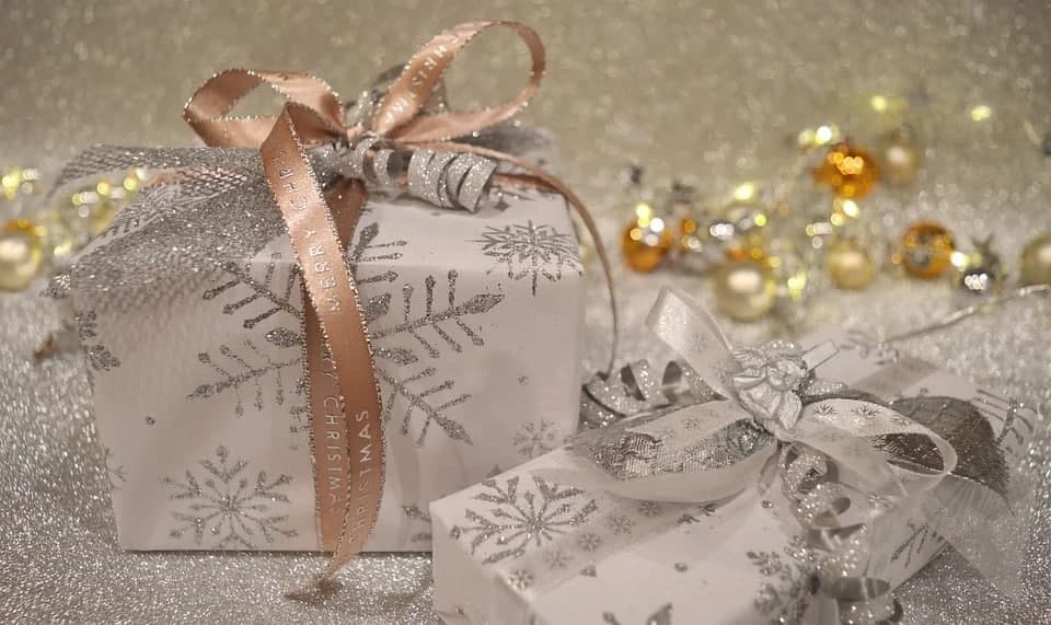 Сколько денег пензенцы планируют потратить на новогодний стол и подарки в этом году?