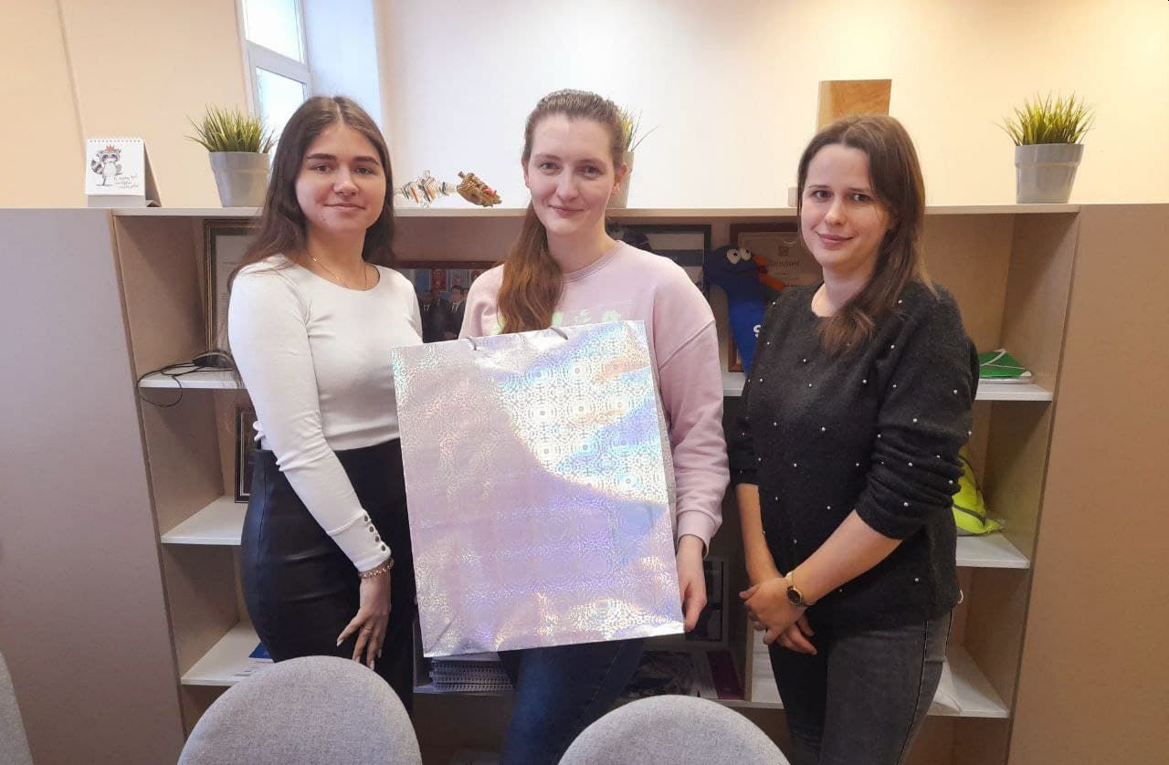 Сотрудники редакции. Работники редакции. Брянскстройподряд+ брянск. Алтайская правда официальный сайт. Сотрудники редакции.