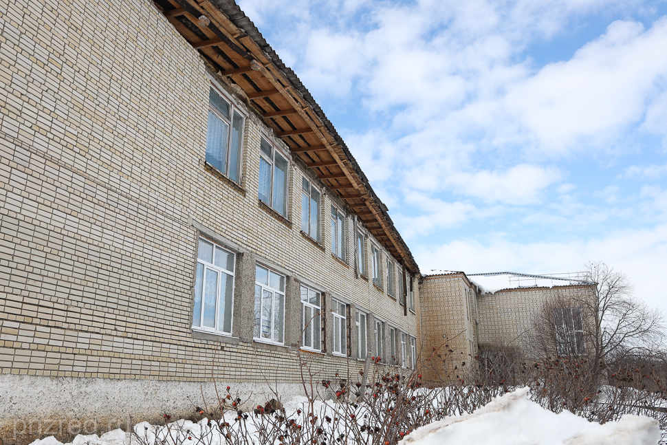 В Пензенской области обрушилась крыша у школы
