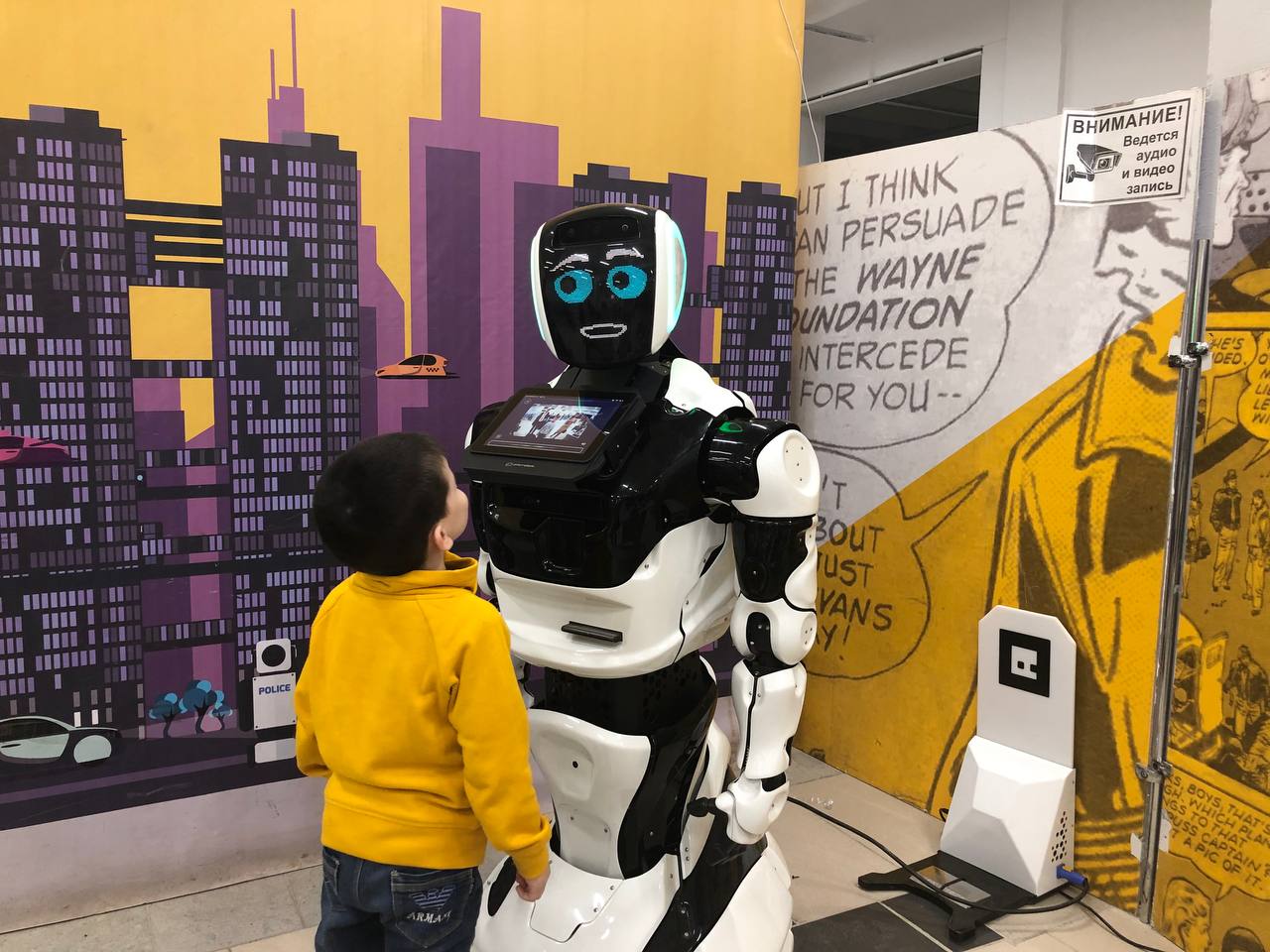 В Пензе открылась международная выставка роботов. Фоторепортаж