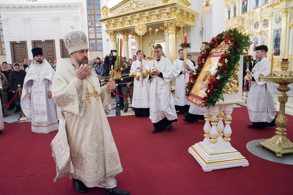 В Пензе православные верующие отметили Пасху