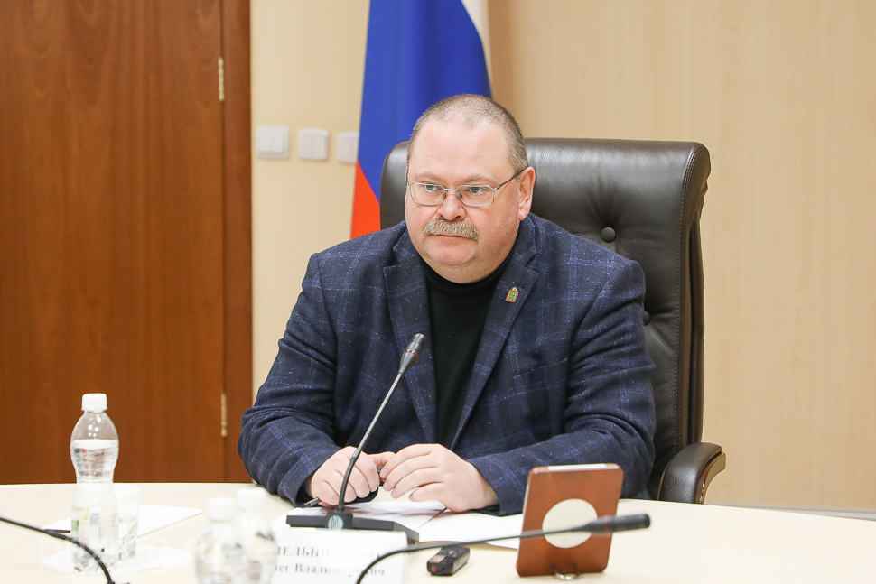 Олег Мельниченко вошел в 30-ку топовых российских губернаторов благодаря публичной деятельности