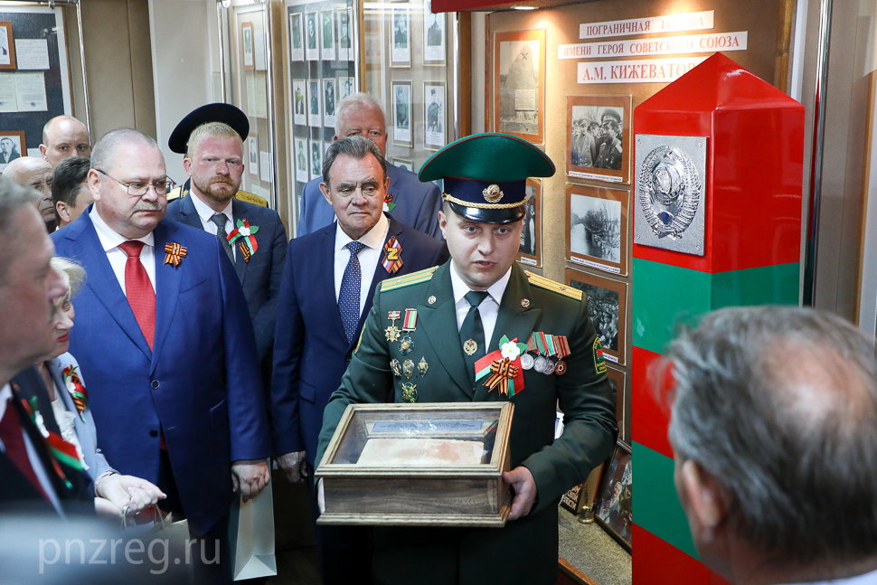 Олег  Мельниченко и гости из Беларуси посетили родину защитника Брестской крепости Андрея Кижеватова