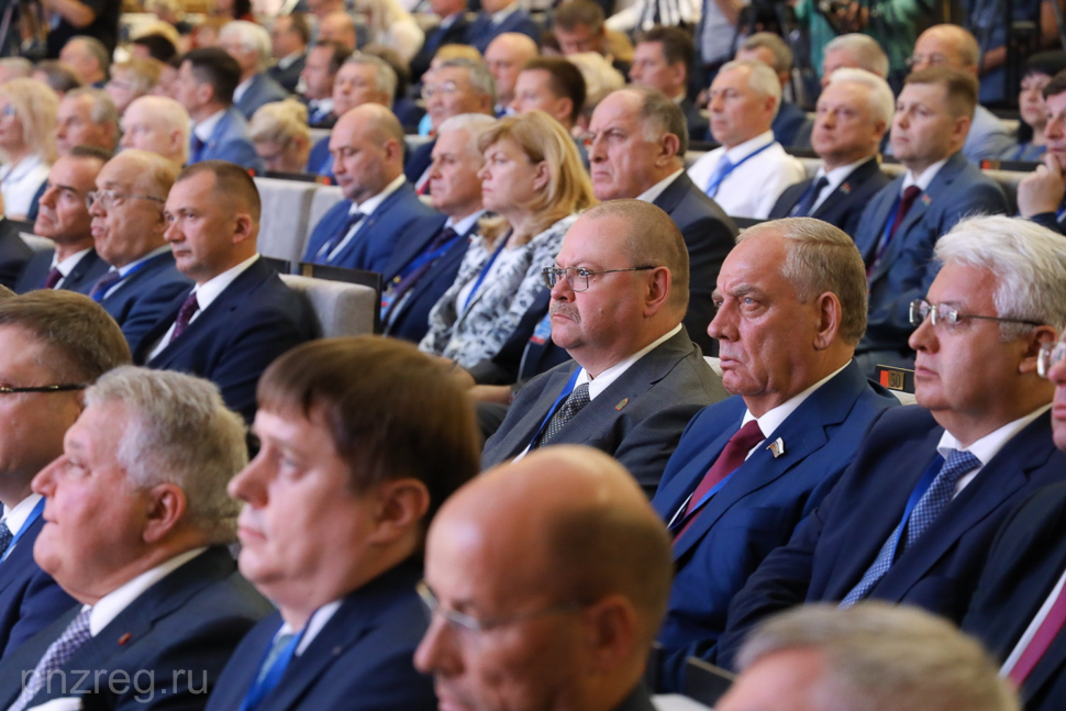 Олег Мельниченко:  «После введения всесторонних жёстких санкций притяжение между Россией и Белоруссией резко усилилось»