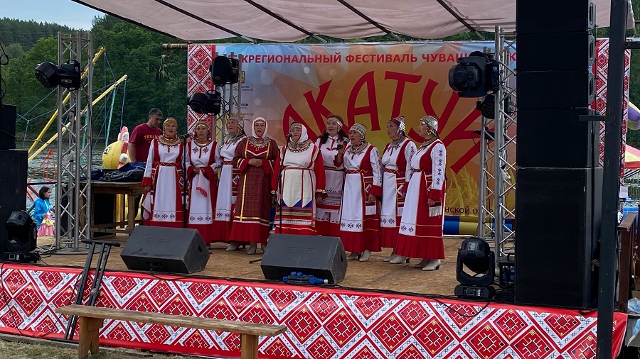 В Неверкине прошел Межрегиональный фестиваль чувашской культуры «Акатуй - 2022»