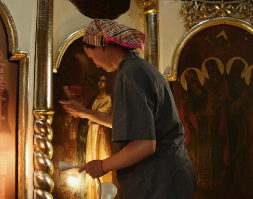 Студенты – реставраторы худучилища завершили восстановительные работы в Спасо-Преображенской церкви