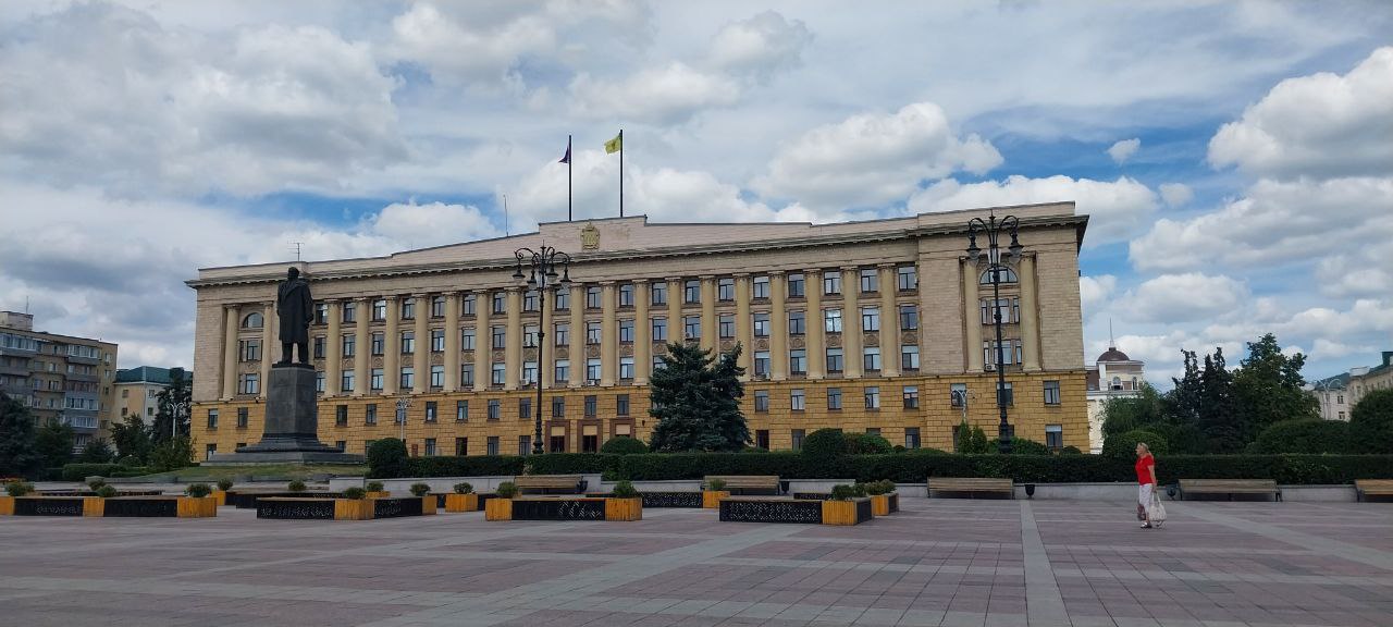 Олег Мельниченко принял решение не увеличивать цены на земельные участки в регионе