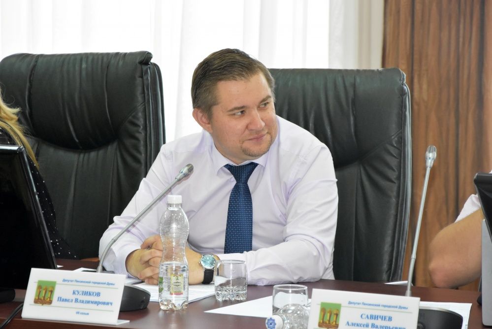 Павел Куликов написал заявление об уходе с должности замглавы города
