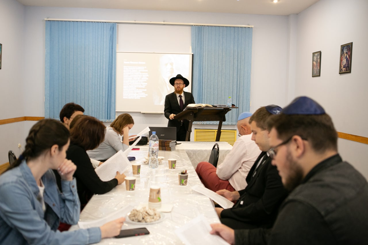 Чем живет пензенская еврейская община? Разговор с раввином Даном Савиновым