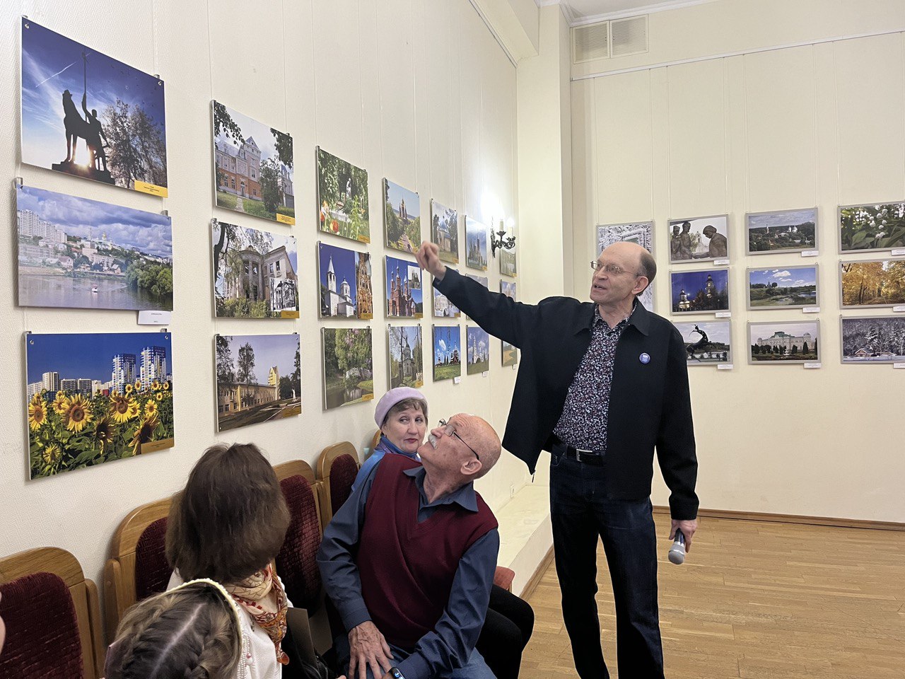 Пензенский журналист Сергей Пономарев открыл пятую фотовыставку