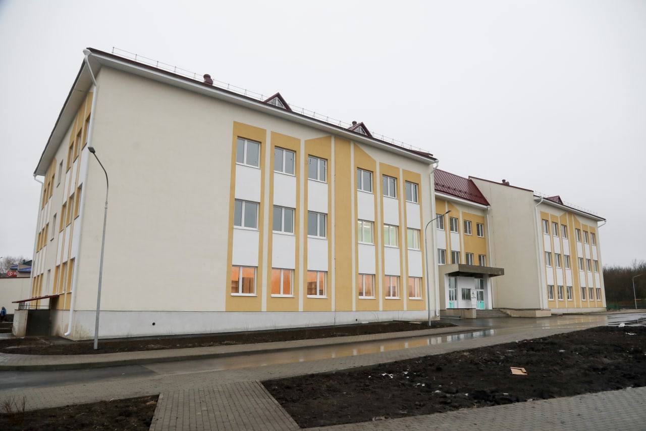 Строительство школы в Чемодановке вышло на финишную прямую