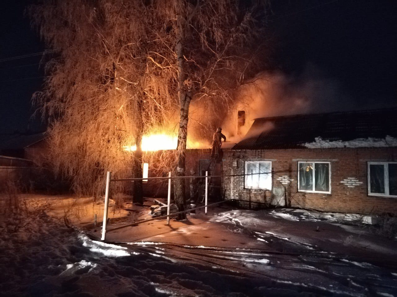 В ночь с 6 на 7 февраля в Пензенской области произошло три пожара в частном секторе