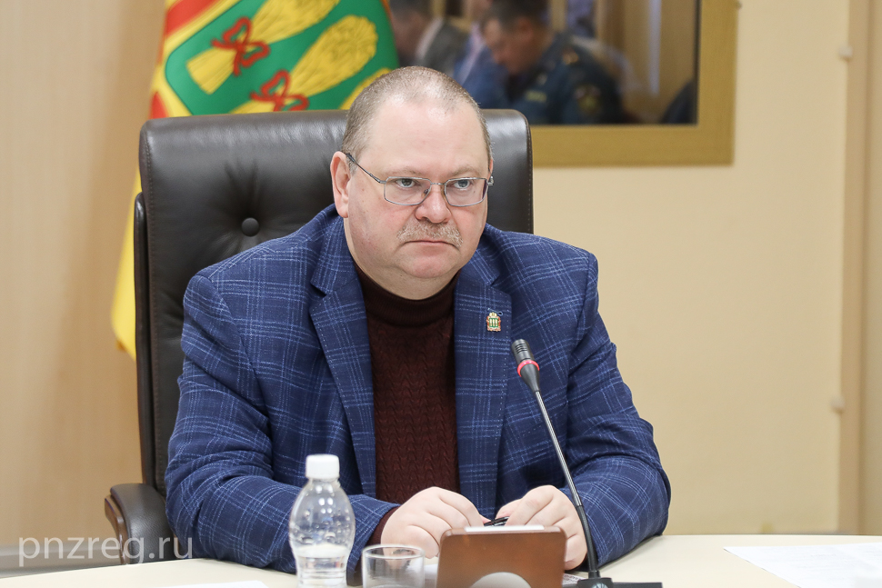 Губернатор Олег Мельниченко отчитается о работе правительства на предстоящей сессии в парламенте