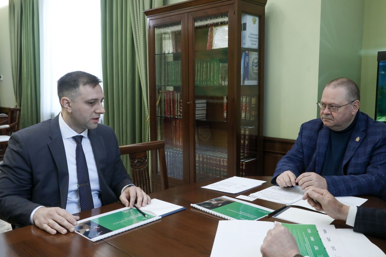 Олег Калачёв и губернатор Пензенской области Олег Мельниченко обсудили реализацию проекта «Безопасный город»