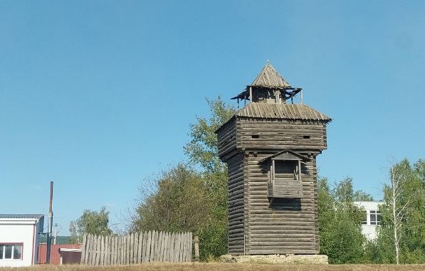 В Мокшане началась реконструкция Сторожевой башни. Подробности