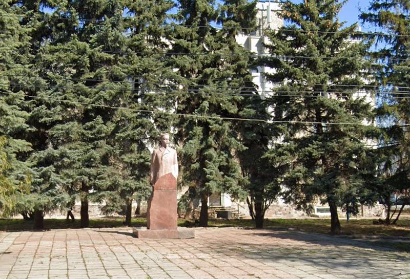 Памятник Дзержинскому в Пензе перейдет в муниципальную собственность и переедет