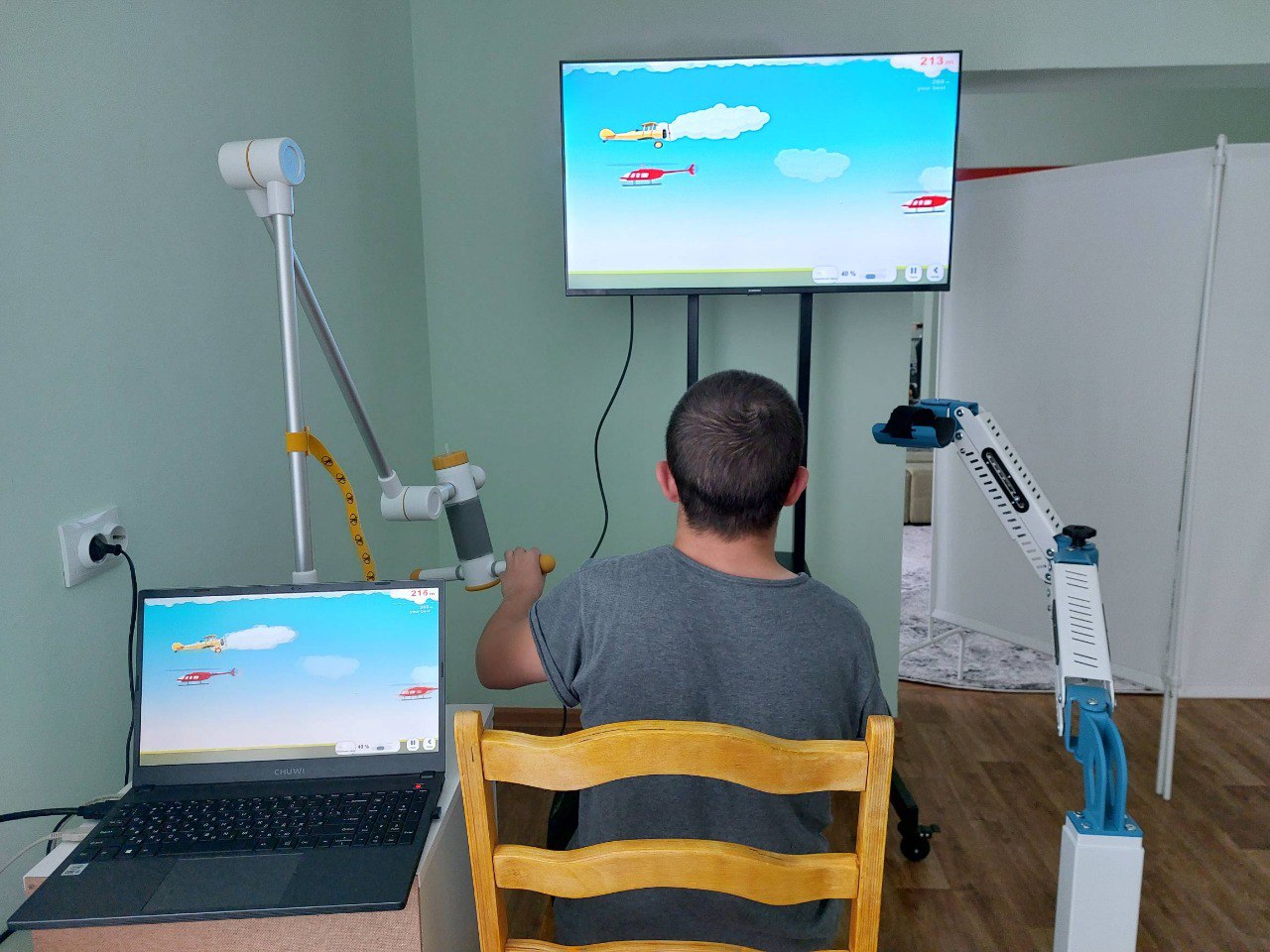 Тренажер с играми поможет в реабилитации пациентов детской больницы в Кузнецке