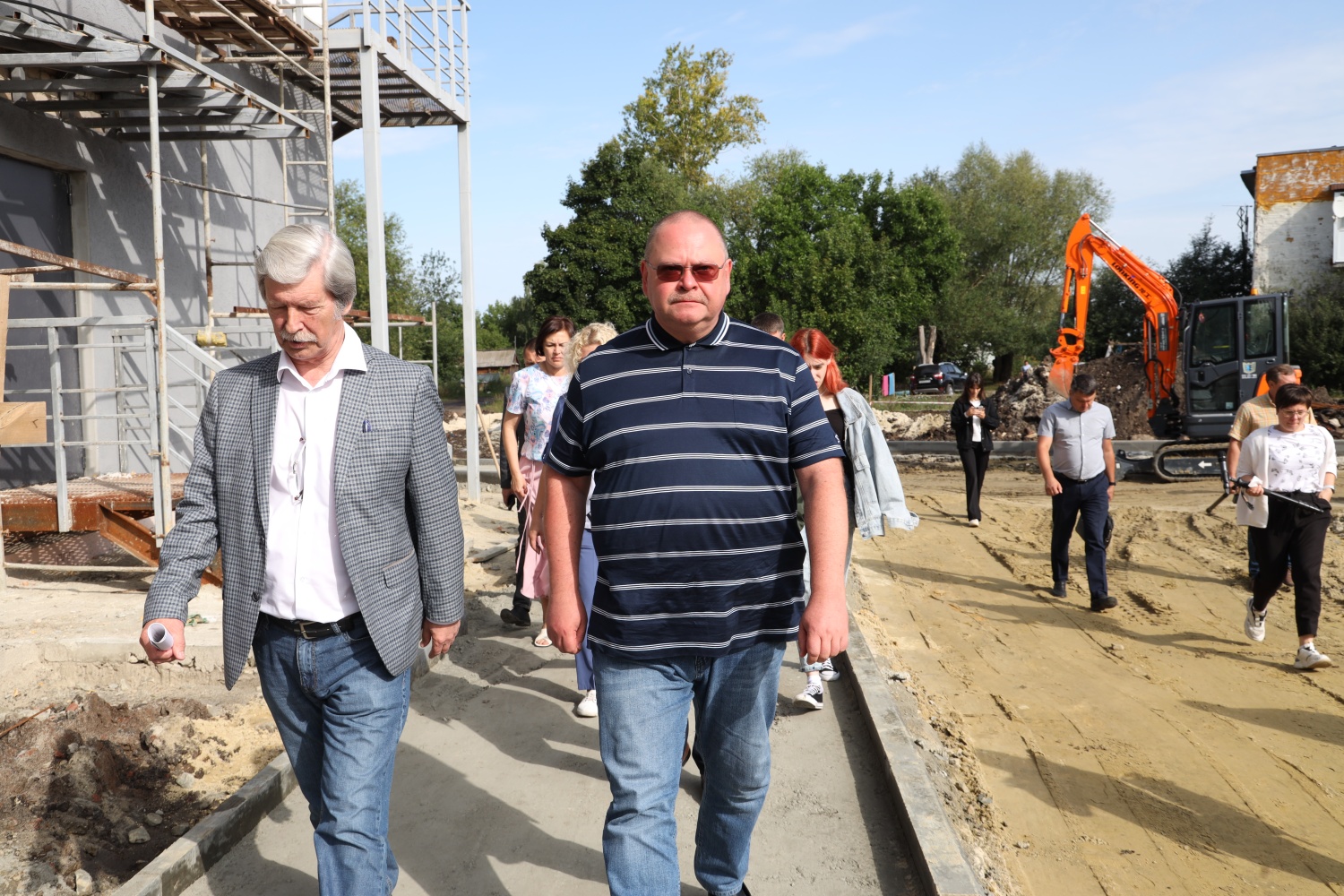 Пензенский губернатор проверил ход работ на социально значимых объектах в Евлашево