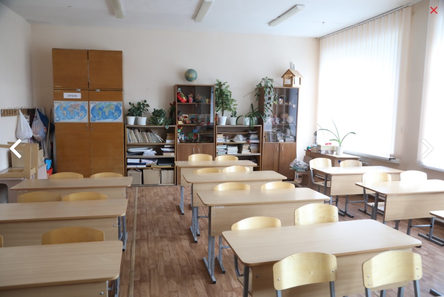 Мельниченко оценил ремонт детского сада, школы и территории у досугового центра в Пензенском районе