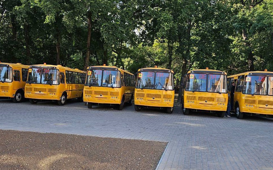 Пензенская область доставила семь школьных автобусов в подшефные регионы Донбасса