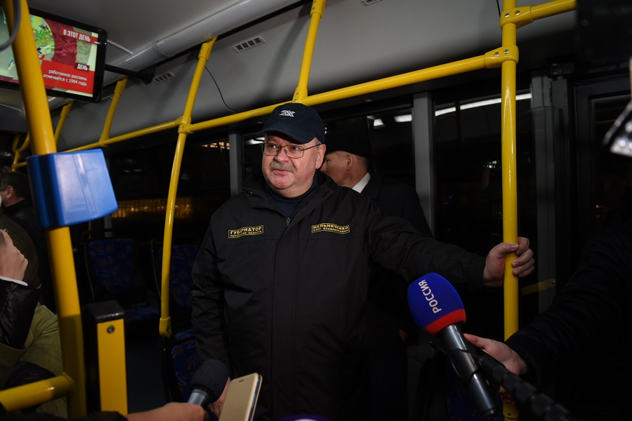 Губернатор Олег Мельниченко запустил троллейбус № 105 и анонсировал появление еще одного маршрута
