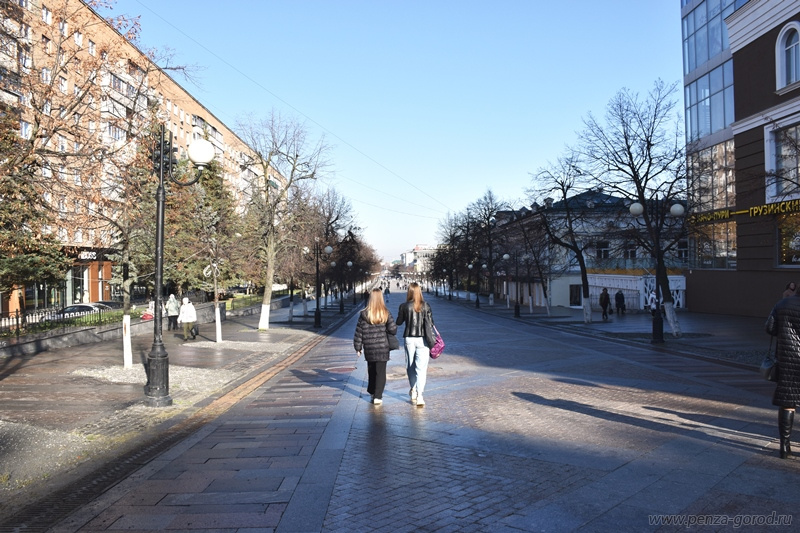 Исправить крупные недочеты в благоустройстве улицы Московской в Пензе должны за 2 недели