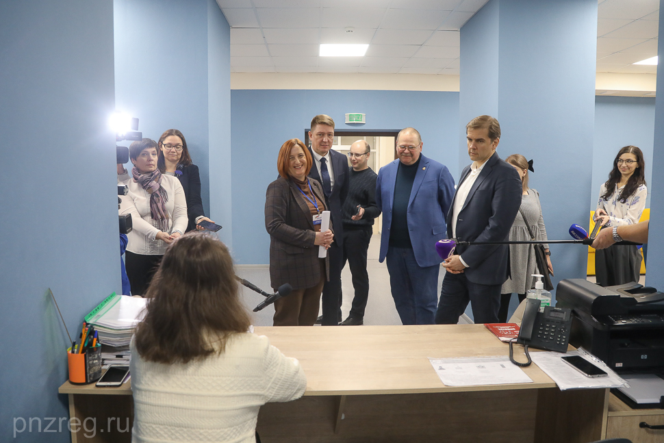 Губернатор Олег Мельниченко сообщил о разработке программы переобучения демобилизованных в учителей