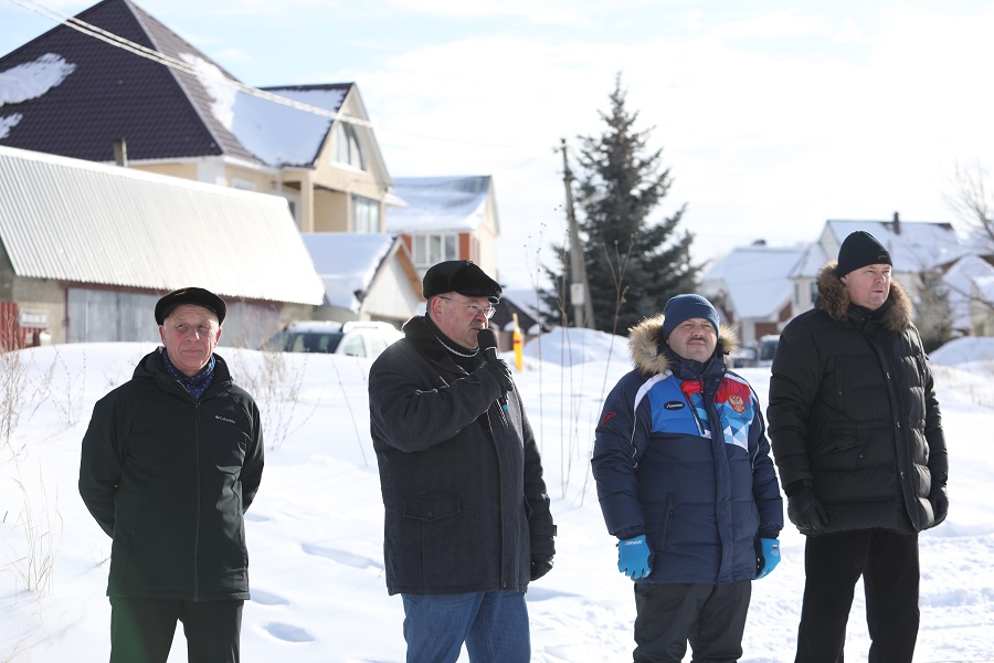 Губернатор Олег Мельниченко дал старт лыжной гонке памяти Дмитрия Шорникова