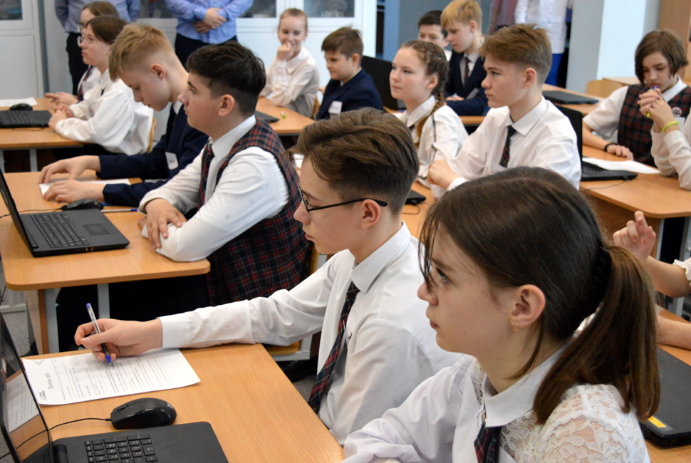 Пензенские школьники присоединятся к всероссийскому занятию «Технологии тестирования»